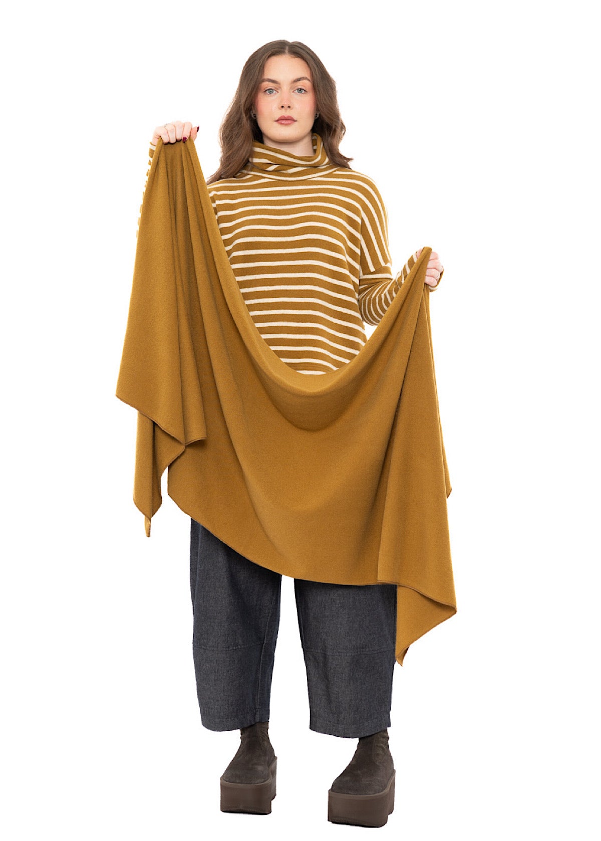 SIGNATURE SEGOVIA SCARF