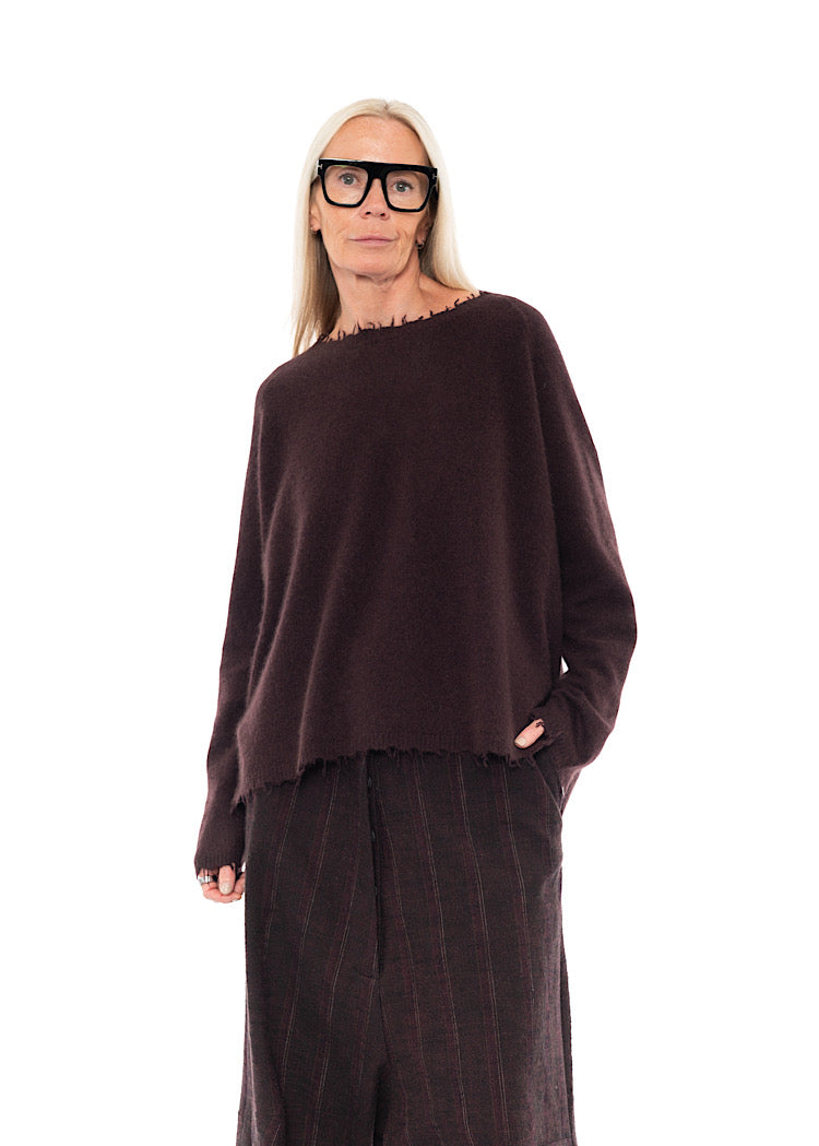 DISTRESSED MERINO RACCOON PULLOVER