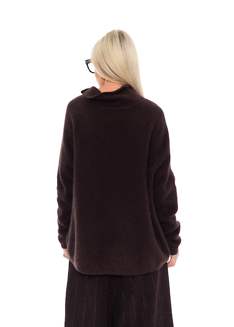 SIGNATURE RACCOON FUNNEL NECK KNIT