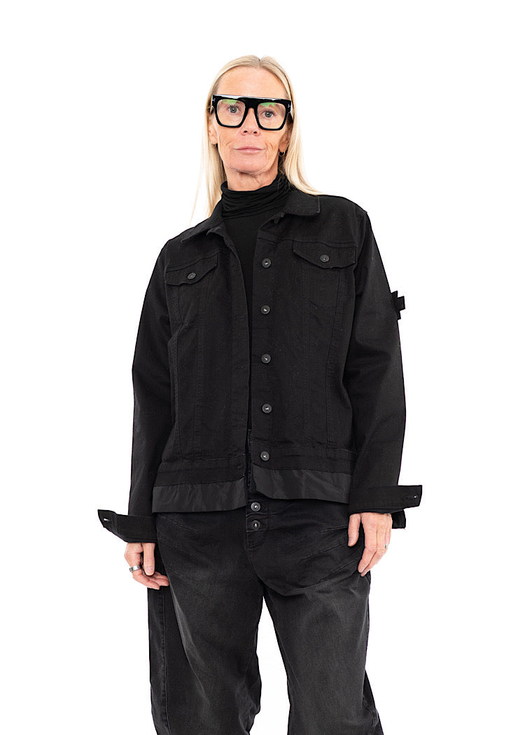 PRE-LOVED PLU JACKET