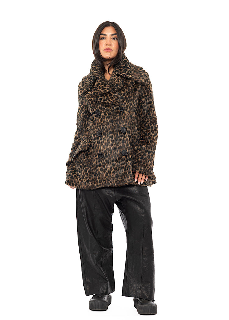 LEOPARD FAUX FUR COAT