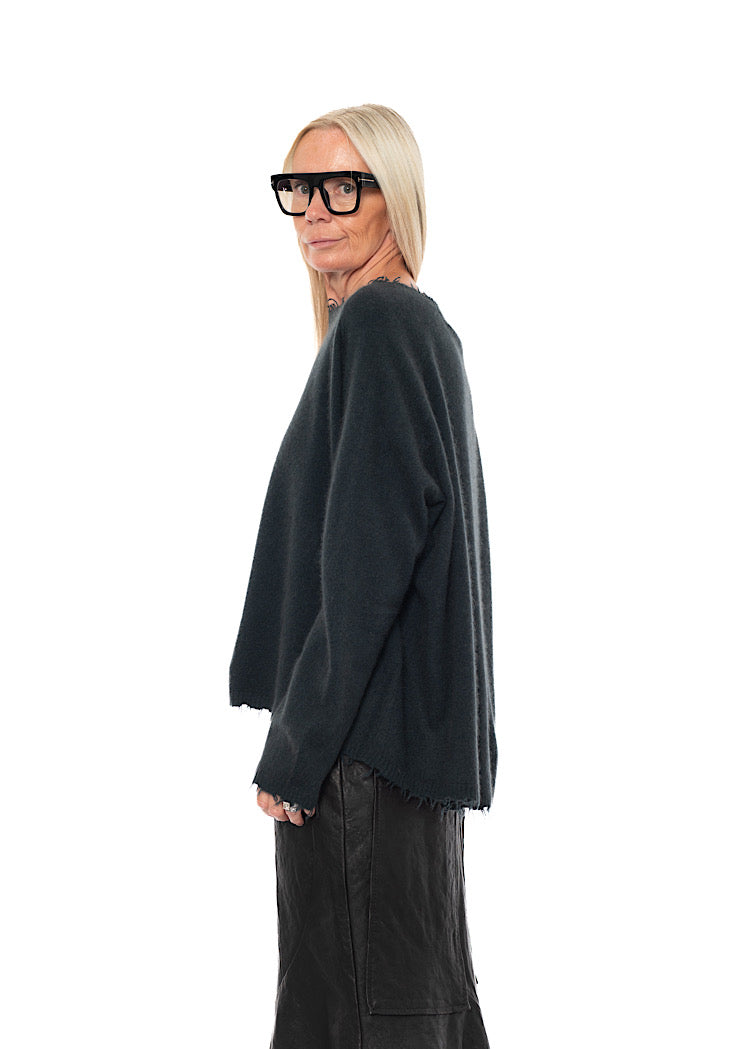 DISTRESSED MERINO RACCOON PULLOVER