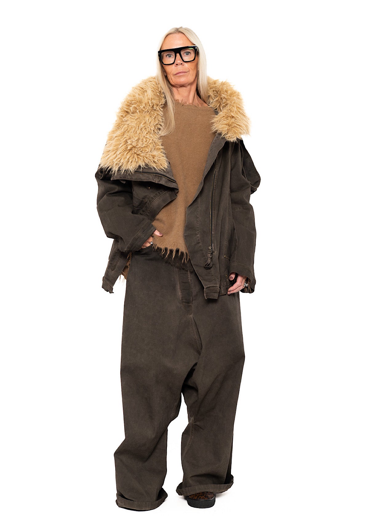 OVERSIZED FAUX FUR-TRIM DENIM JACKET