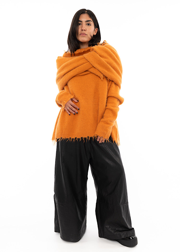 RUNDHOLZ DIP KNITTED SCARF