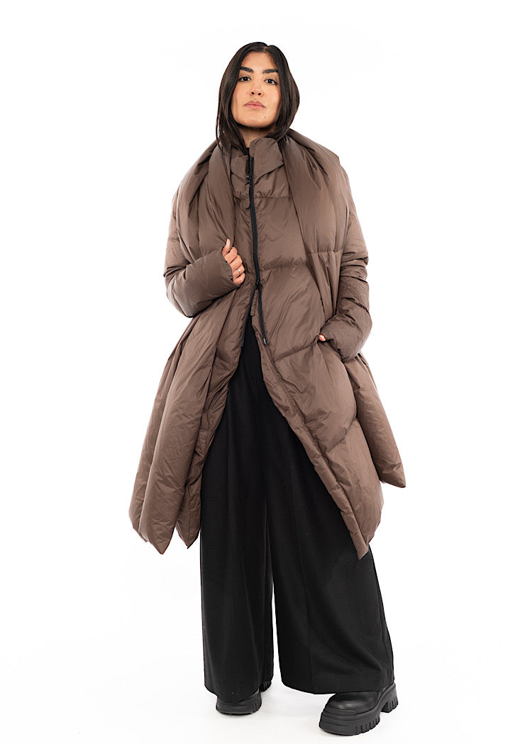 PRE-LOVED RUNDHOLZ MAINLINE COAT