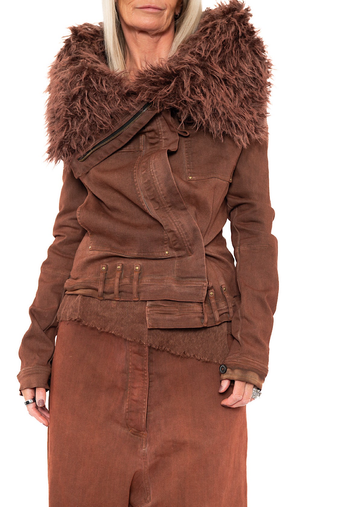 FITTED FAUX FUR-TRIM DENIM JACKET