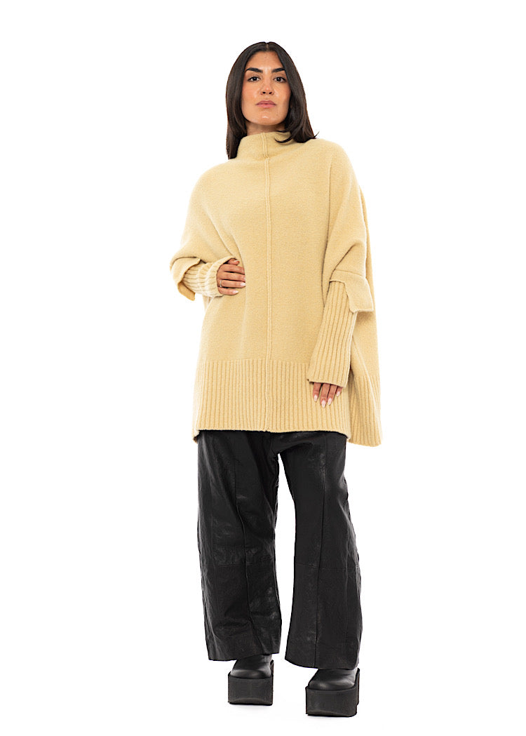 OVERSIZED KNITTED TUNIC