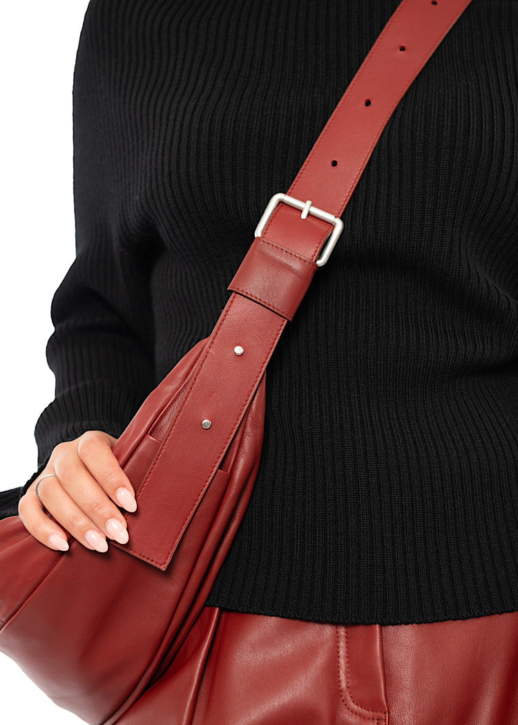 CROSSBODY LEATHER BAG