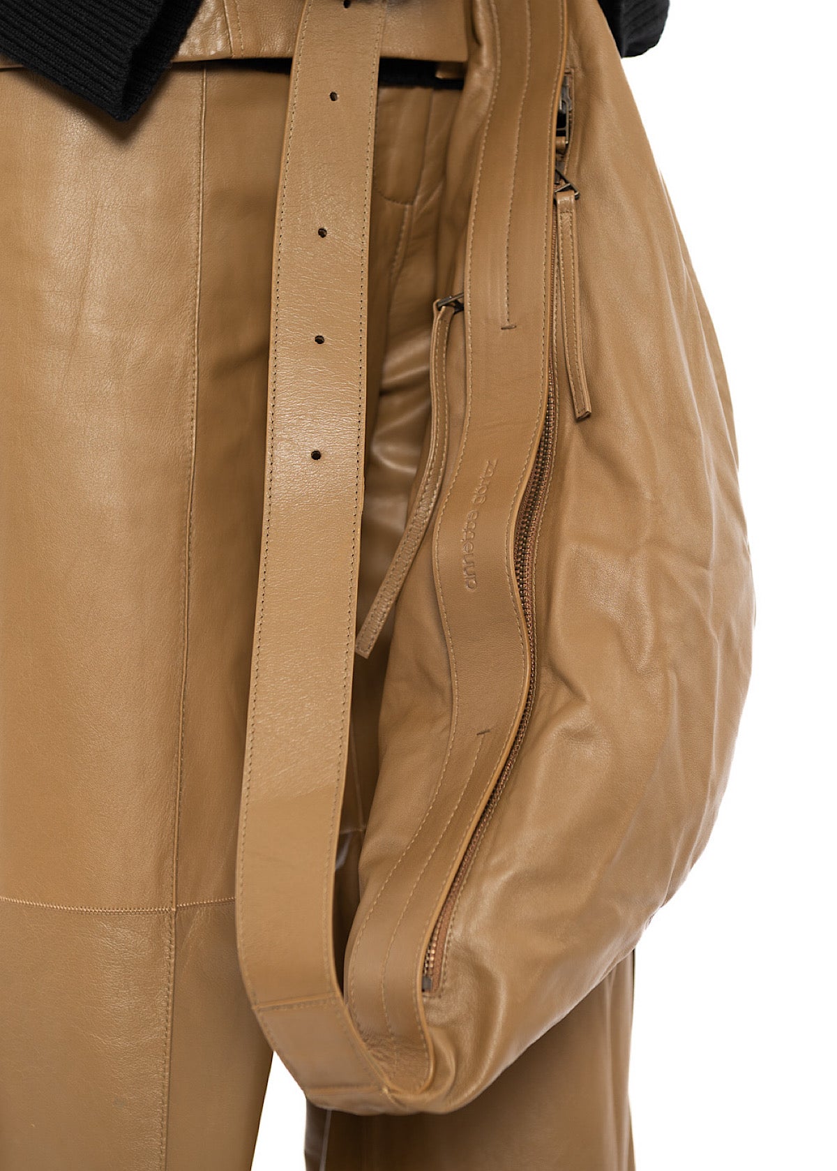 CROSSBODY LEATHER BAG