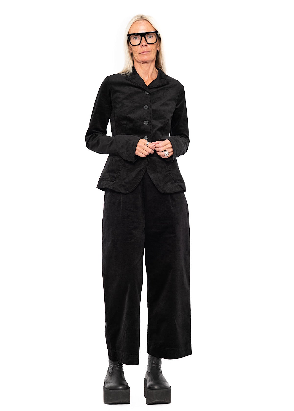 STRETCH-VELVET WIDE LEG TROUSER