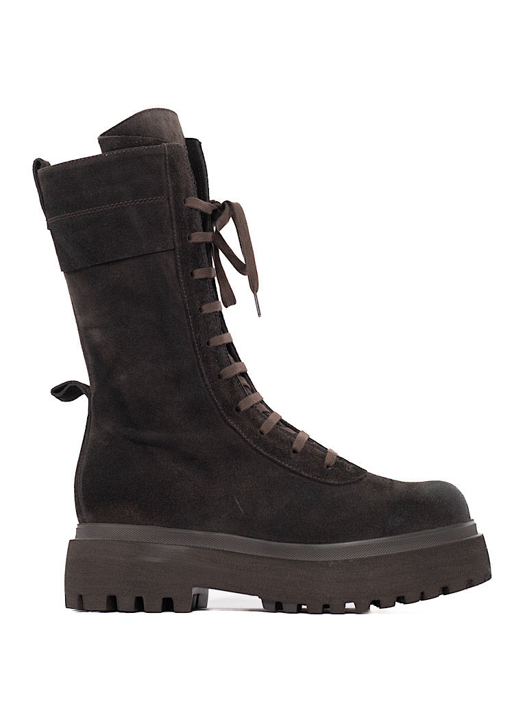 LACE UP SUEDE BOOT