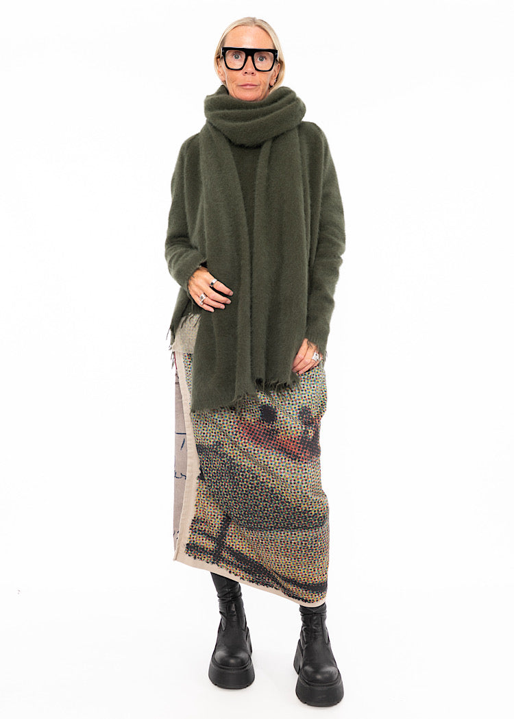 RUNDHOLZ DIP 1/3 SHARER KNITTED SCARF