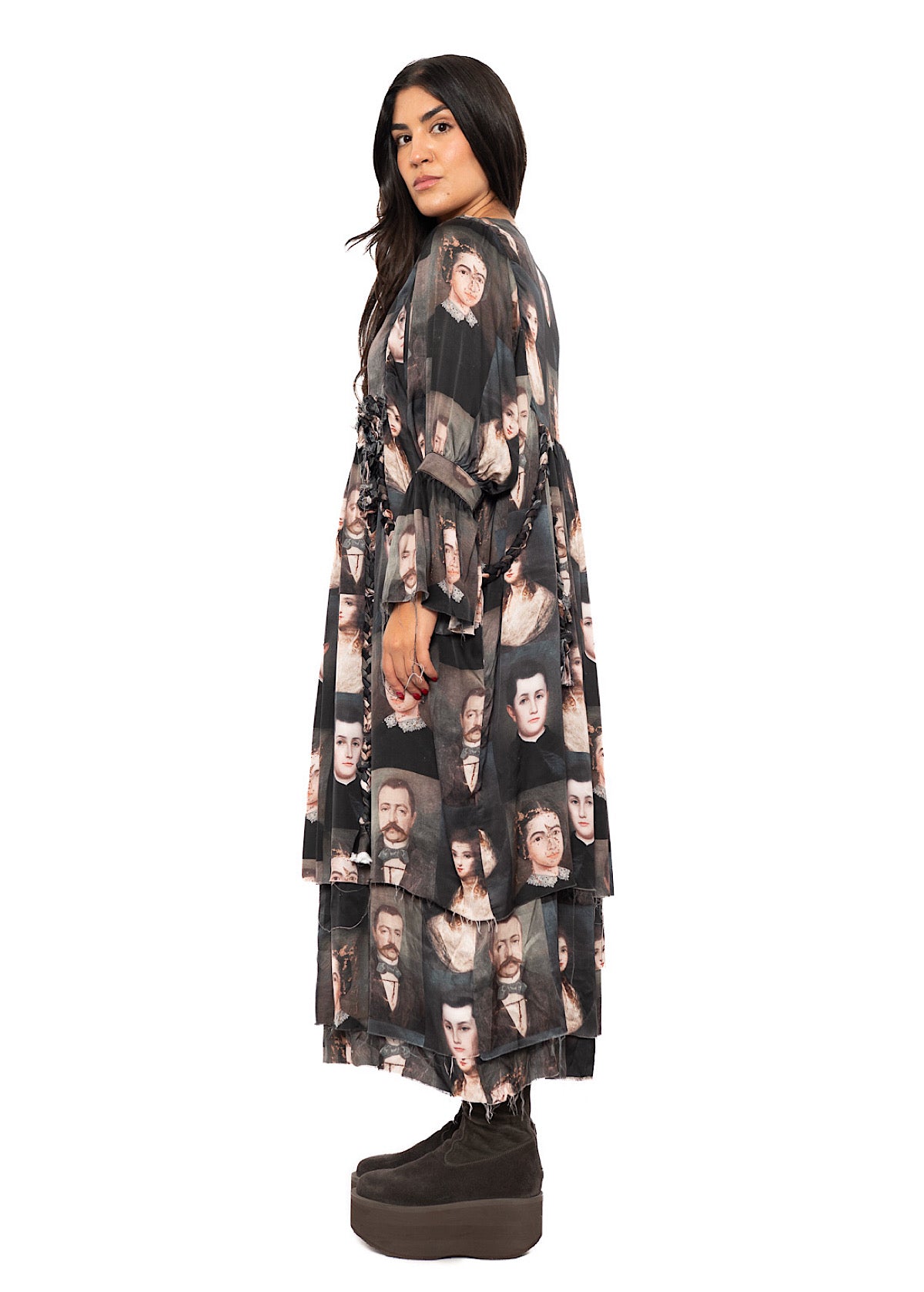 PORTRAIT PRINTED SILK DRESS