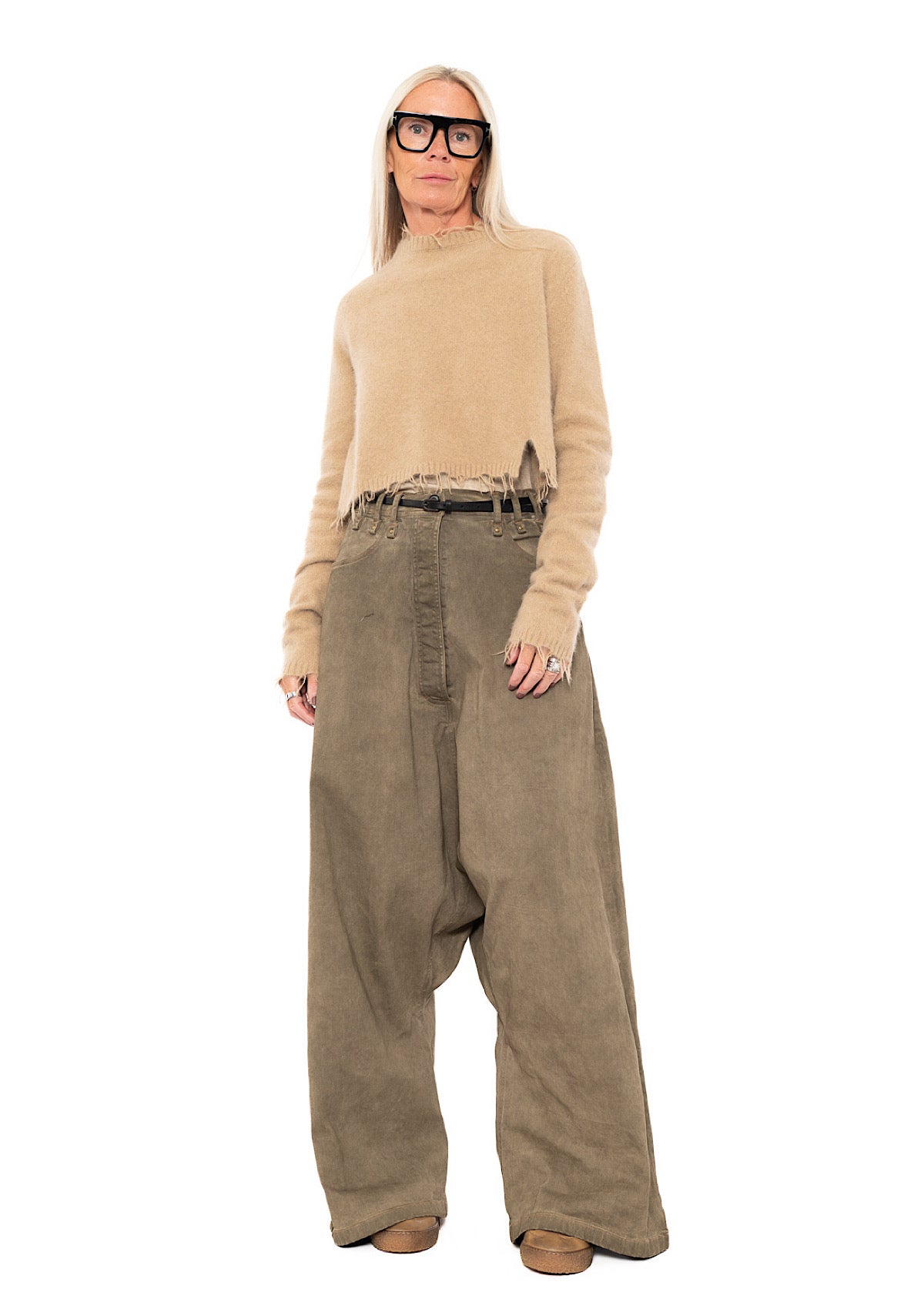 GARMENT-DYED OVERSIZED DENIM TROUSER