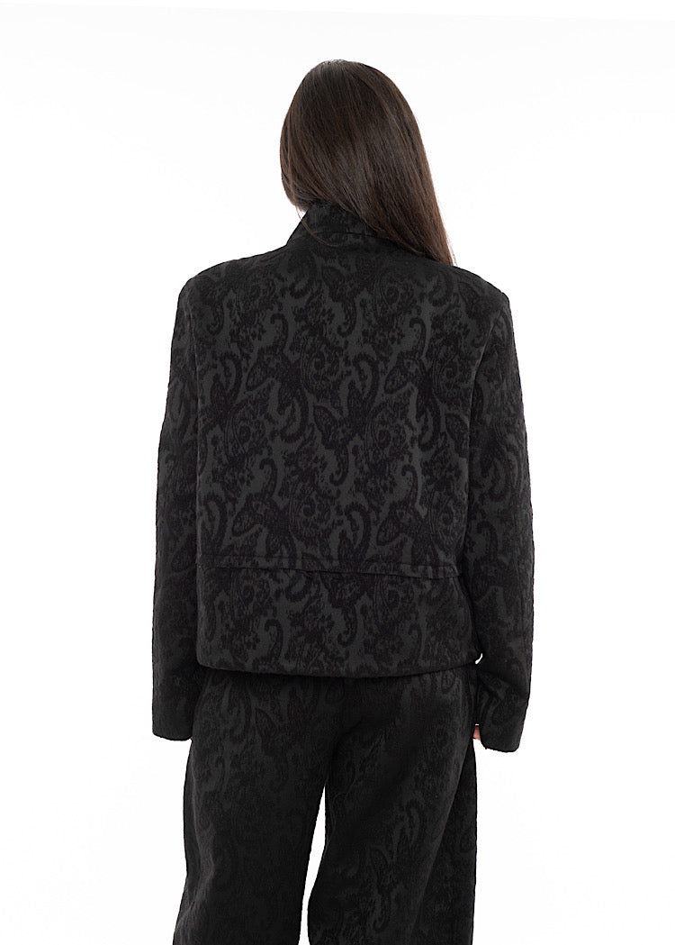 LA VACA LOCA POEMA JACKET