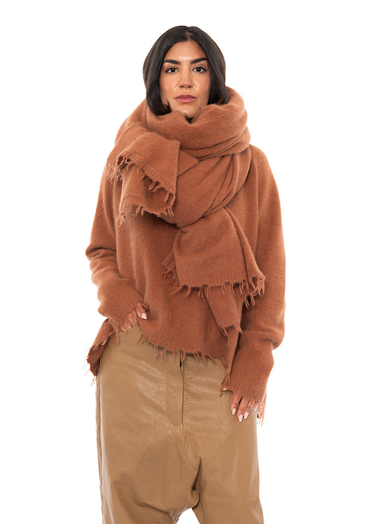 OVERSIZED FRAYED KNIT SCARF
