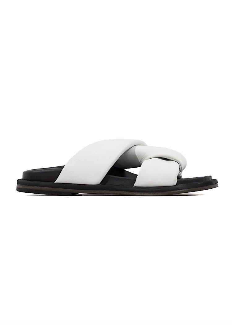 LOFINA SANDAL