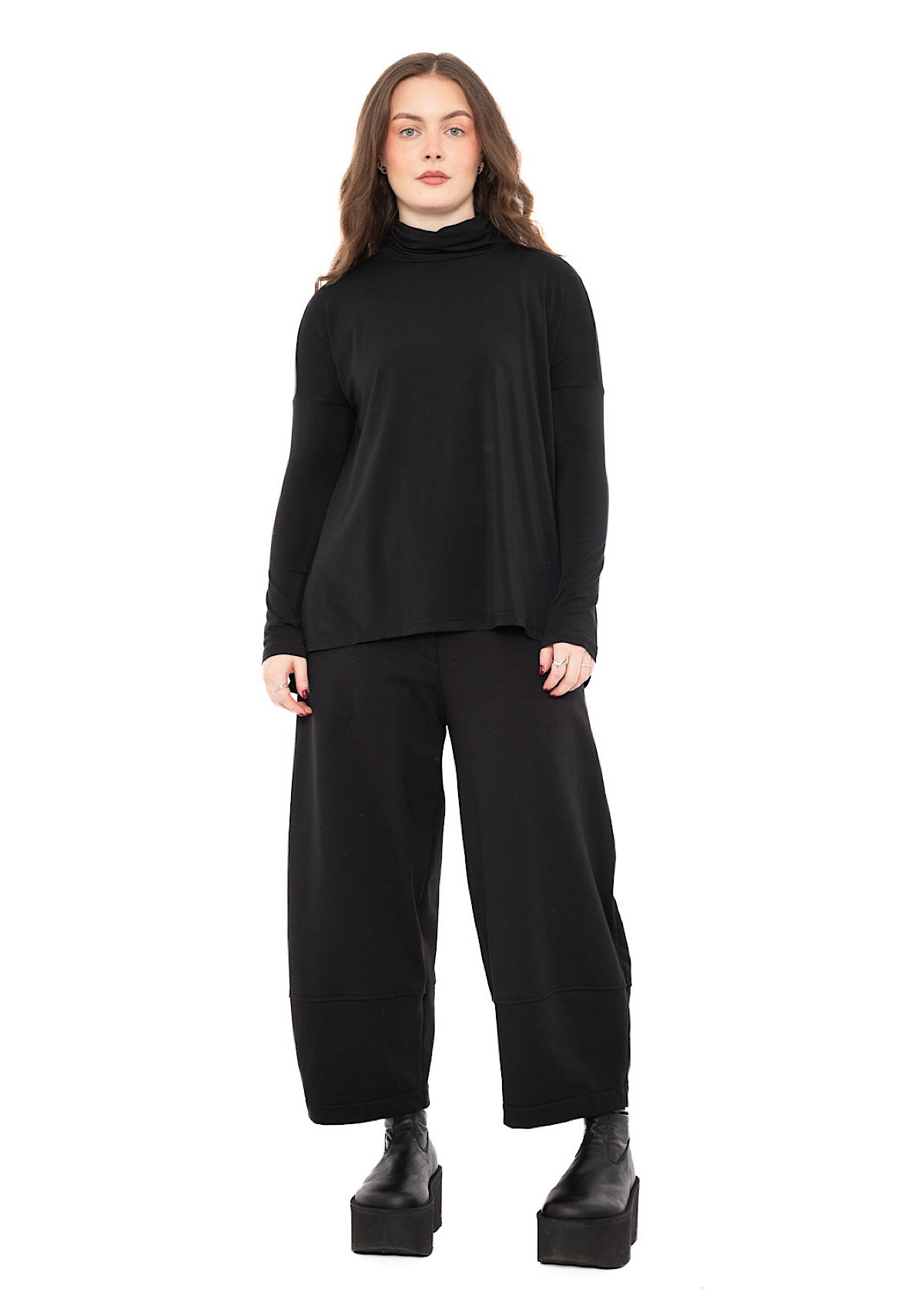 RELAXED STRETCH-FIT SUZANNE T-SHIRT