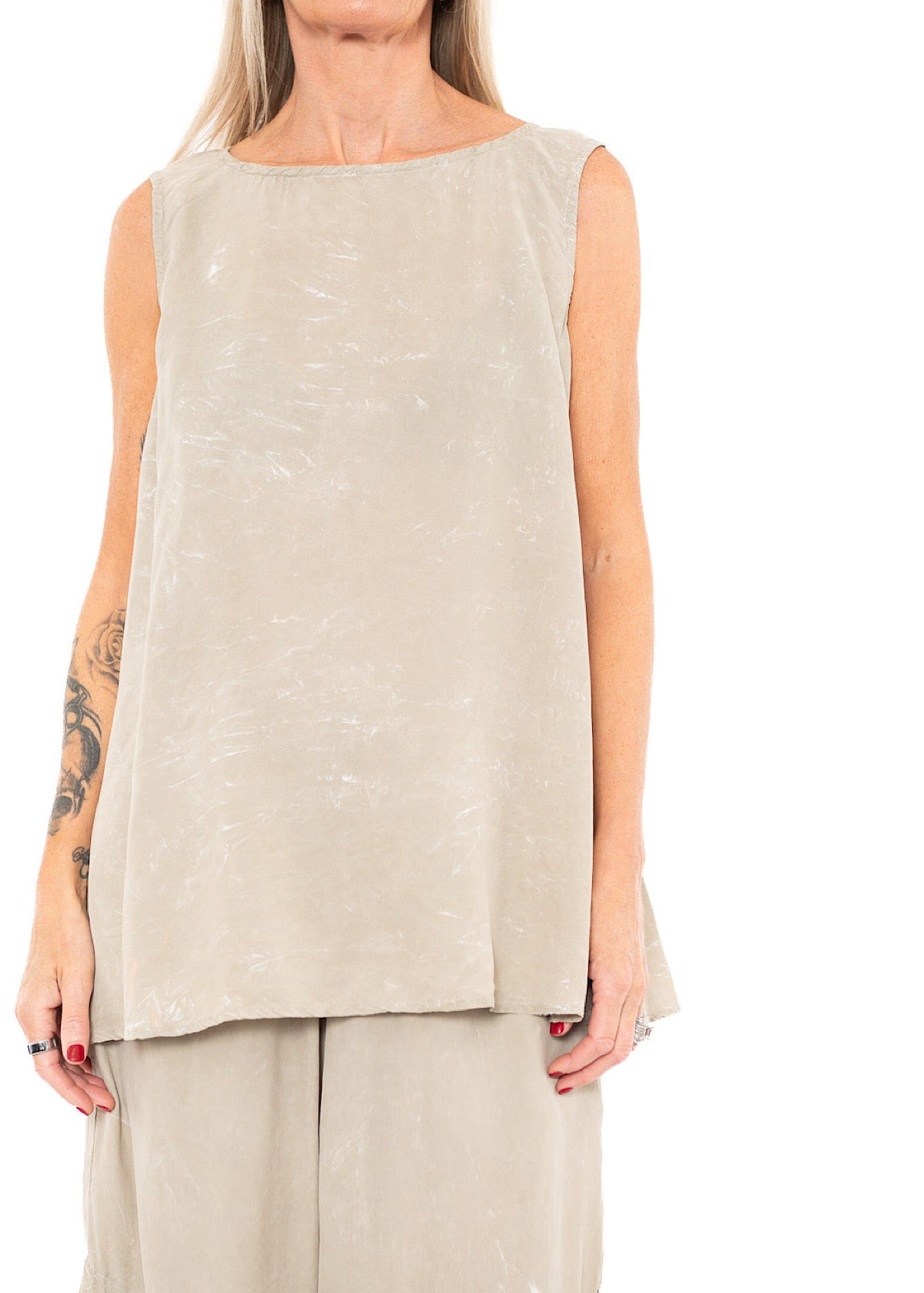 RUNDHOLZ DIP SLEEVELESS TOP