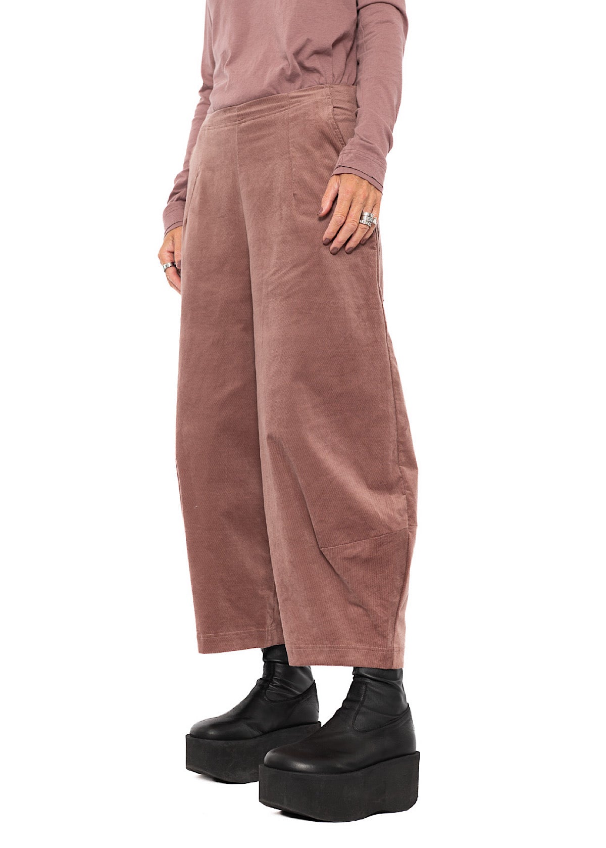 STRETCH-VELVET BALLOON TROUSER