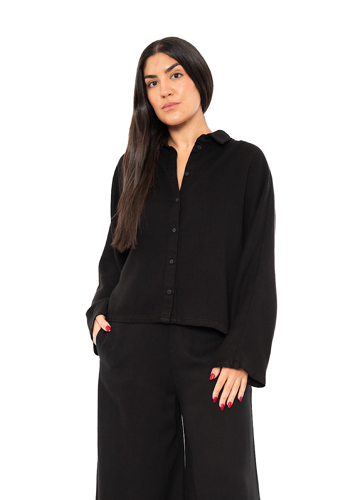 BOXY BATWING SLEEVED BLOUSE