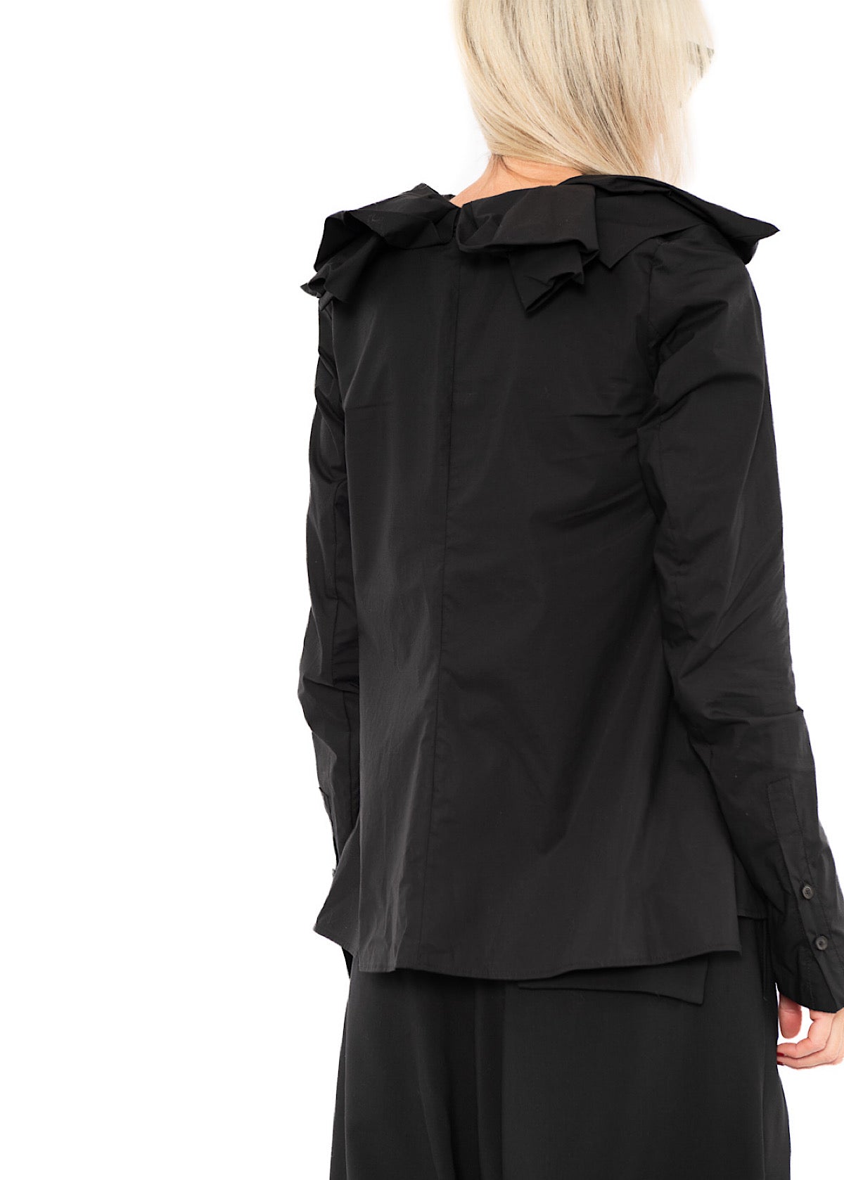 STATEMENT COLLAR COTTON SHIRT