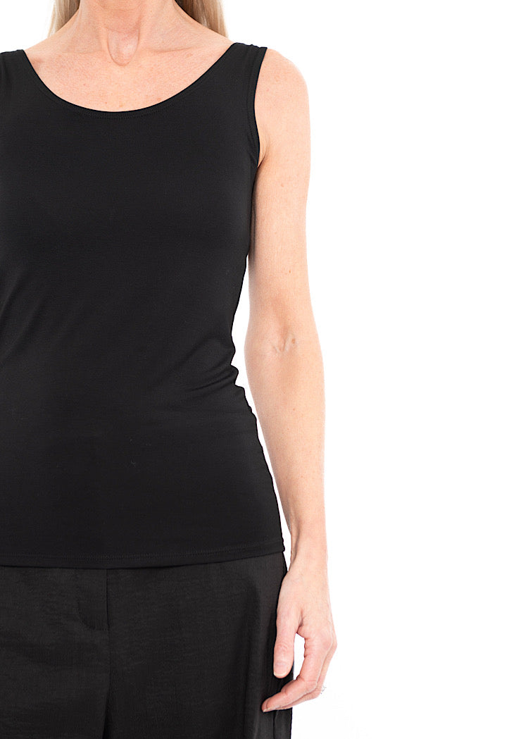 SARAH PACINI ANAIS TOP