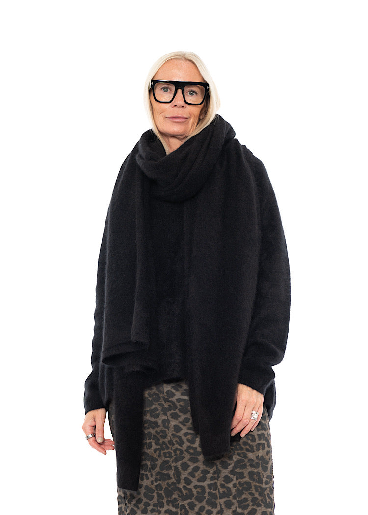 SIGNATURE RACCOON HAIR SCARF