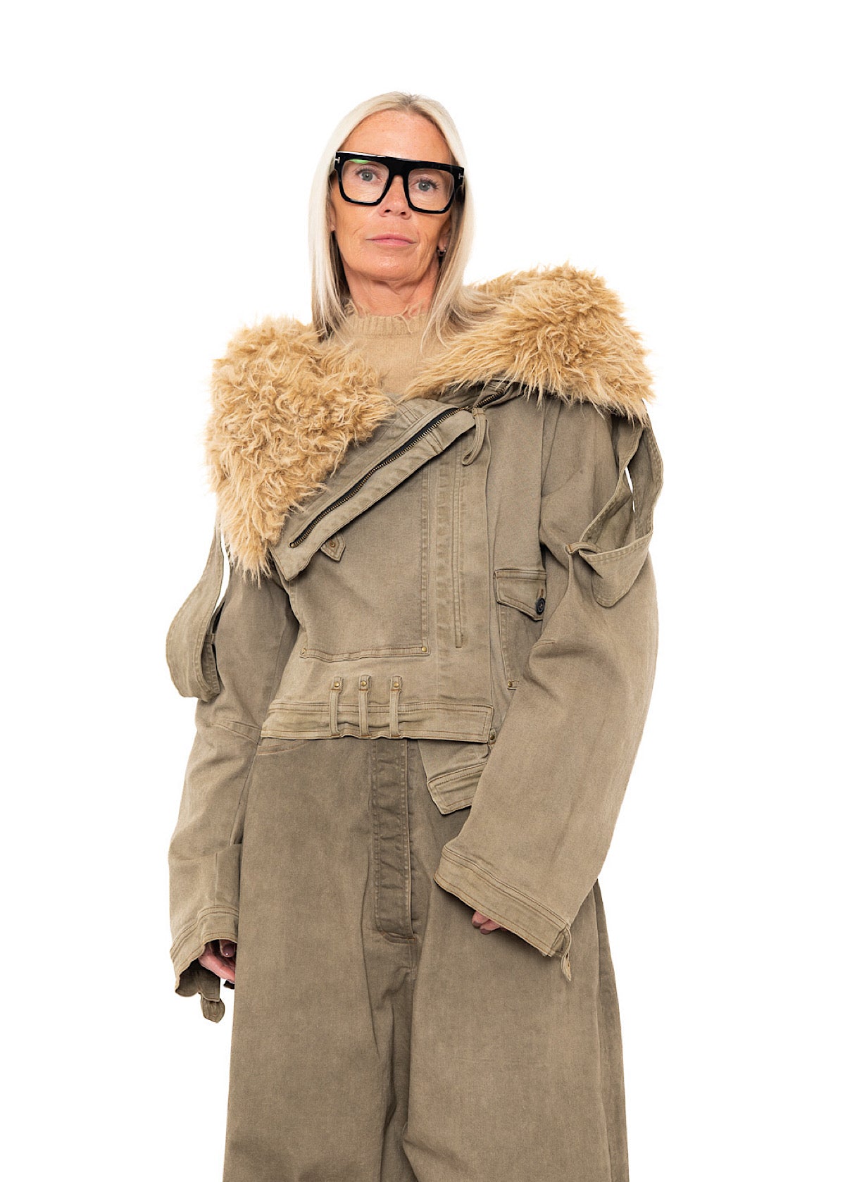 CROPPED FAUX FUR-TRIM DENIM JACKET