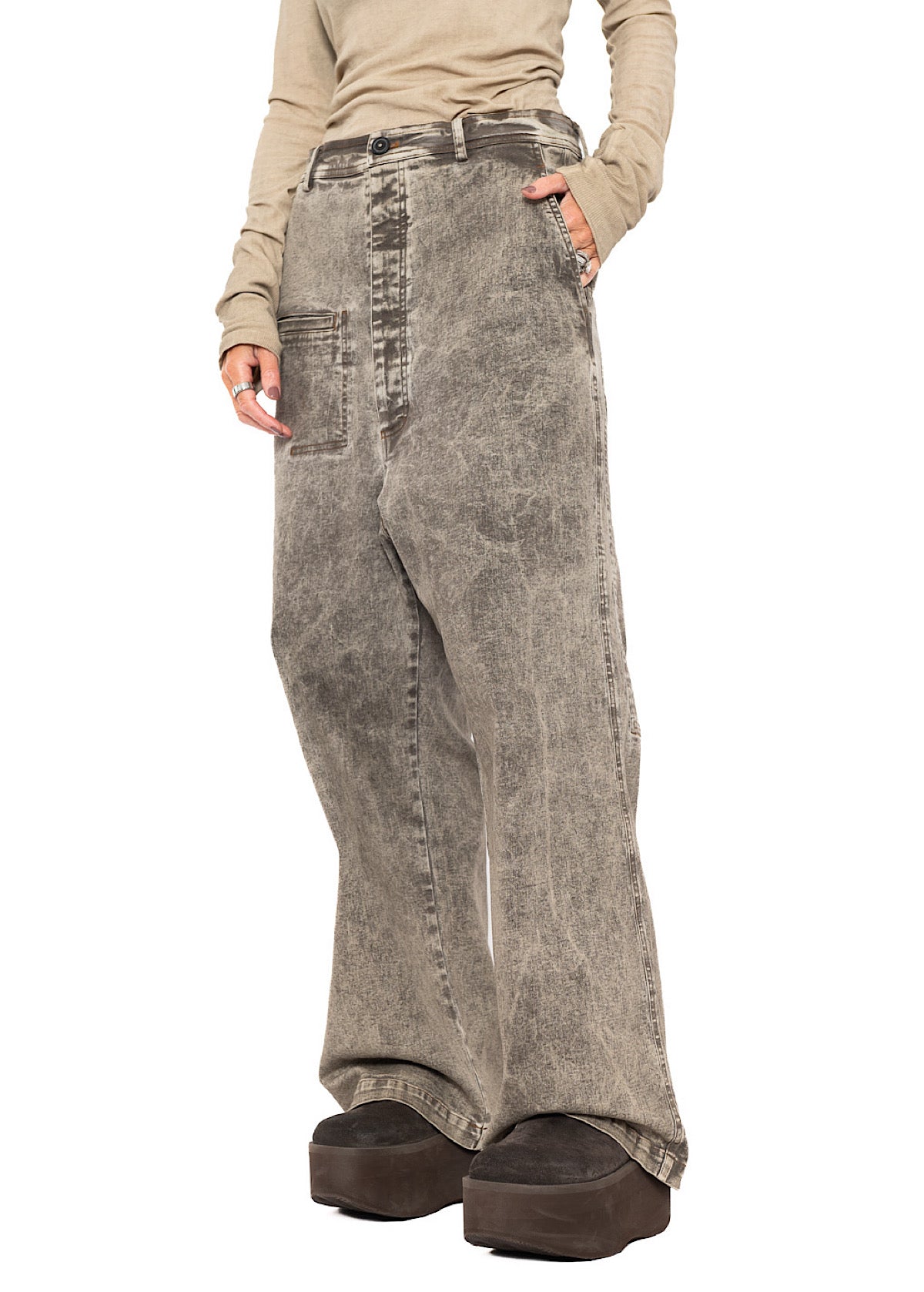 SIGNATURE DROP CROTCH DENIM JEAN