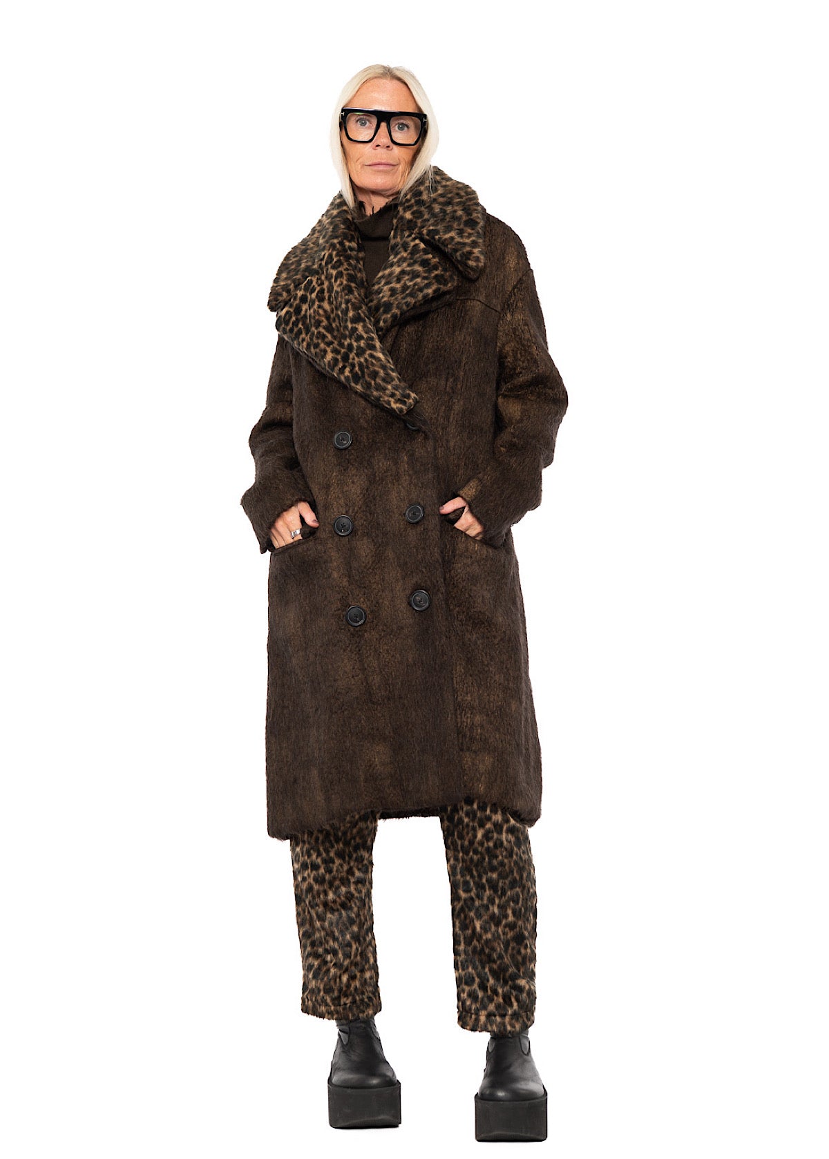 OVERSIZED LONG-HAIR WOOL COAT WITH DETACHABLE LEOPARD COLLAR