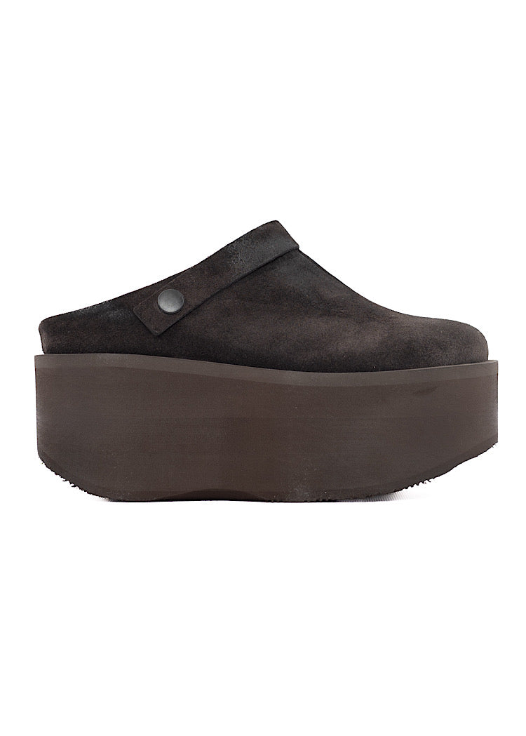 SUEDE PLATFORM CLOG