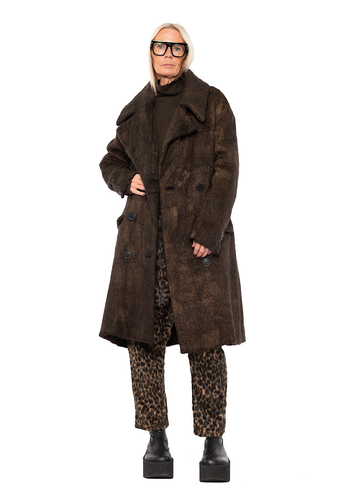OVERSIZED LONG-HAIR WOOL COAT WITH DETACHABLE LEOPARD COLLAR
