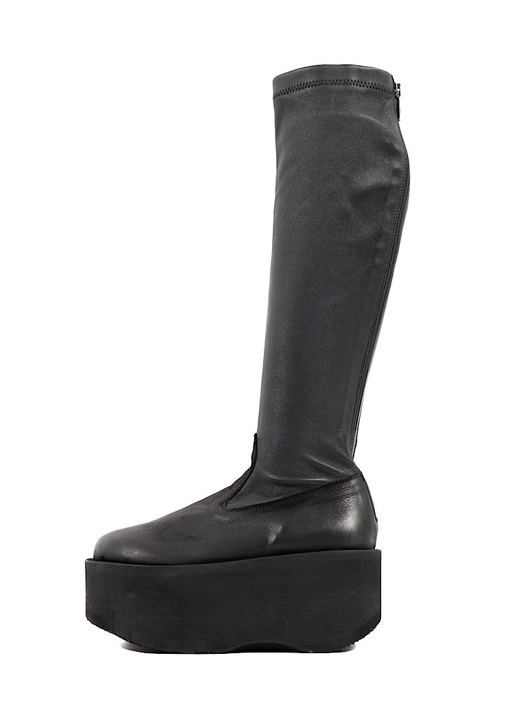 PRE-LOVED SORT AARHUS BOOT