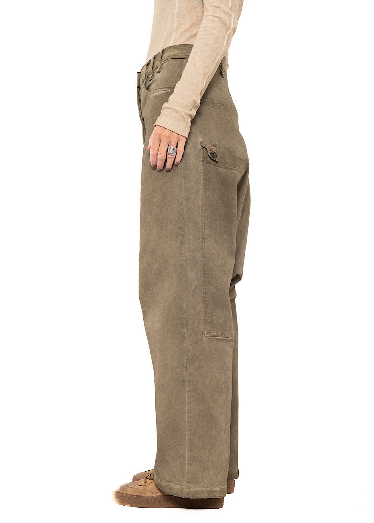 GARMENT-DYED WIDE-LEG DENIM TROUSER