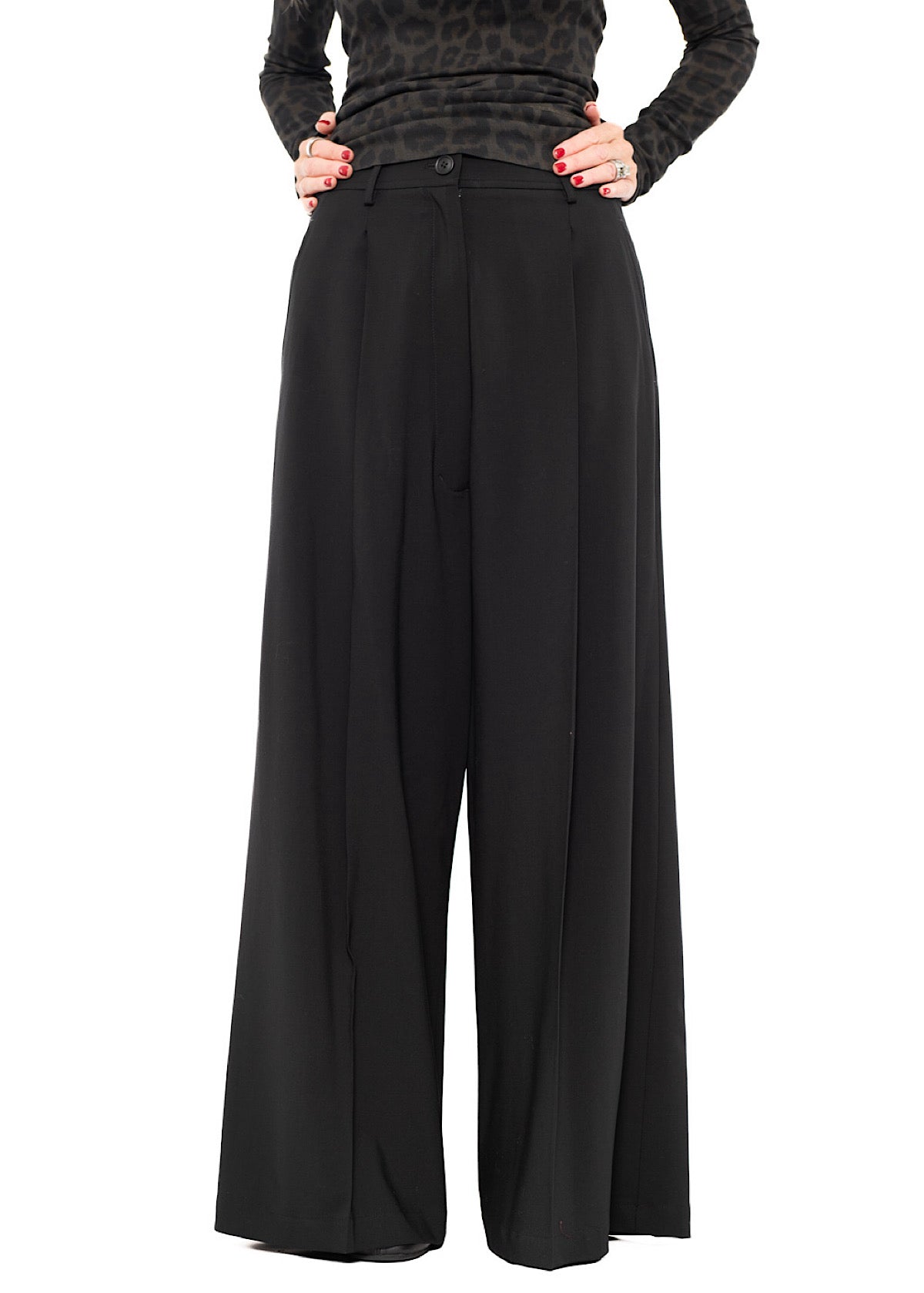 SIGNATURE WIDE-LEG TAILORED TROUSER