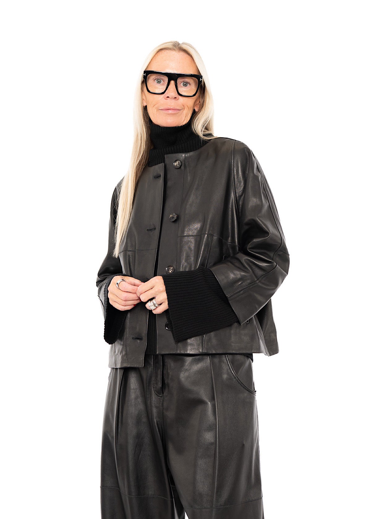 SIGNATURE LEATHER JACKET
