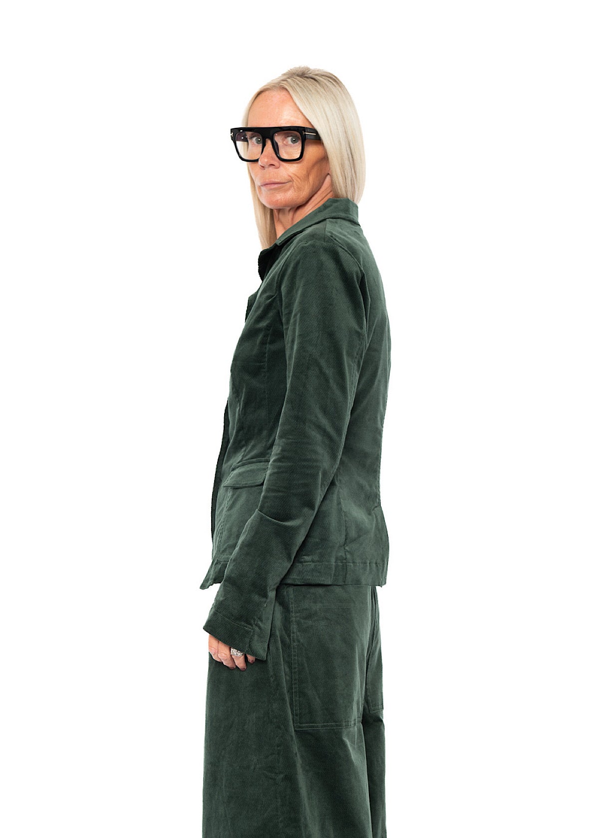 TAILORED STRETCH-VELVET JACKET