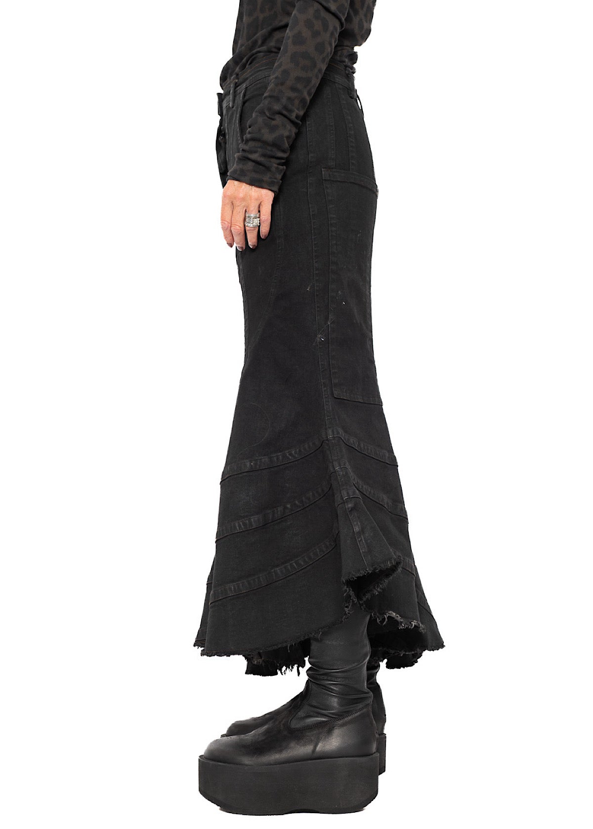 FISHTAIL STRETCH DENIM SKIRT