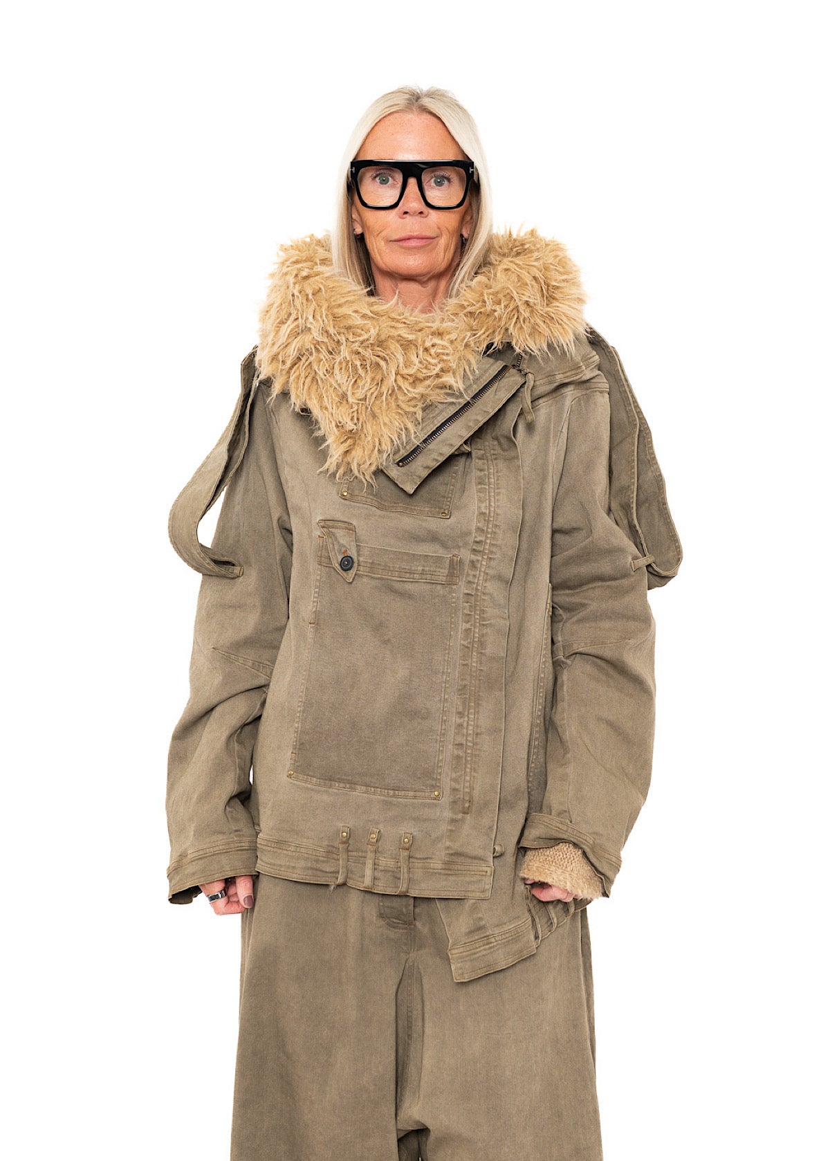 OVERSIZED FAUX FUR-TRIM DENIM JACKET