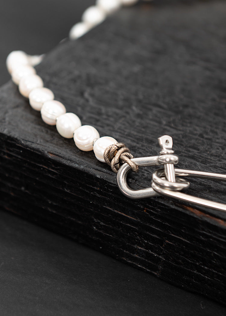 MYA LAMBRECHT NECKLACE