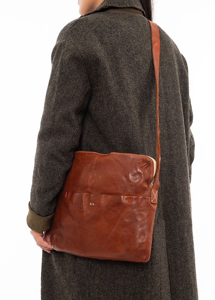 HANNOH WESSEL BETTY MESSENGER BAG