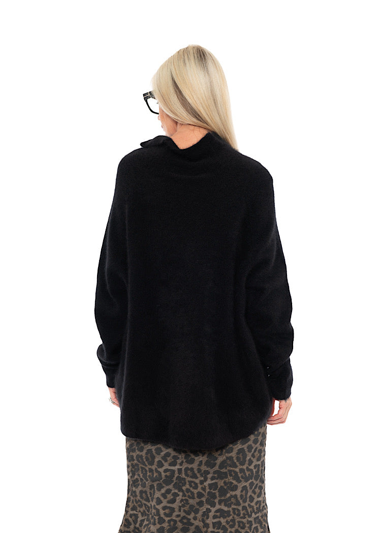 SIGNATURE RACCOON FUNNEL NECK KNIT