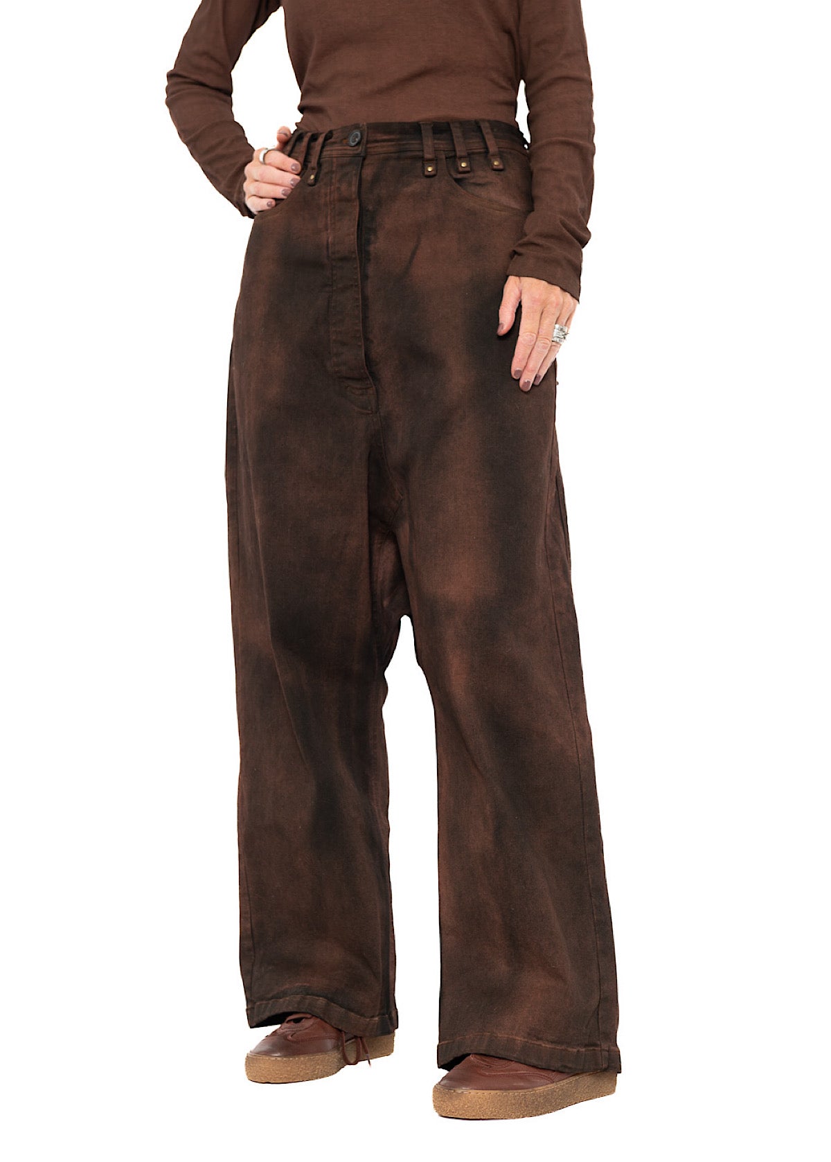 GARMENT-DYED WIDE-LEG DENIM TROUSER