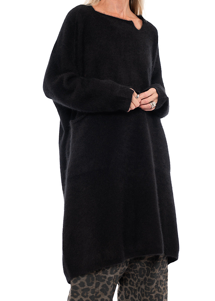 SIGNATURE RACCOON HAIR KNITTED TUNIC