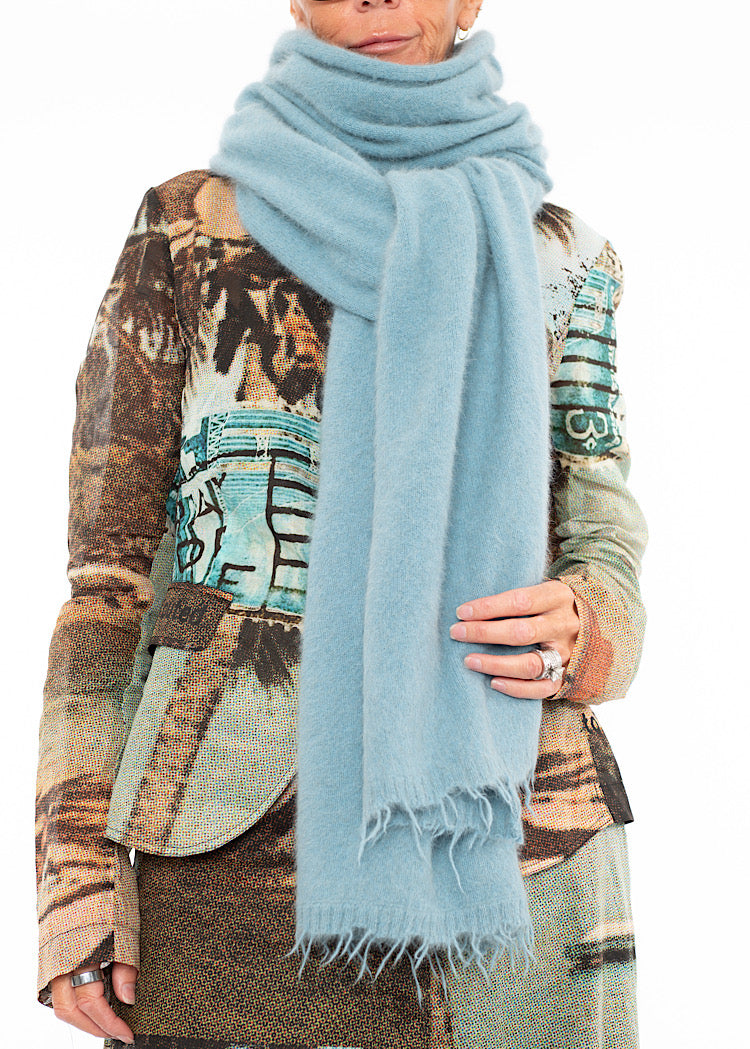 RUNDHOLZ DIP 1/3 SHARER KNITTED SCARF