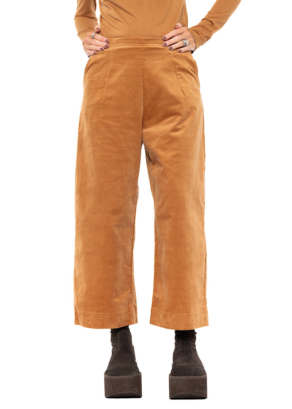 STRETCH-VELVET WIDE LEG TROUSER