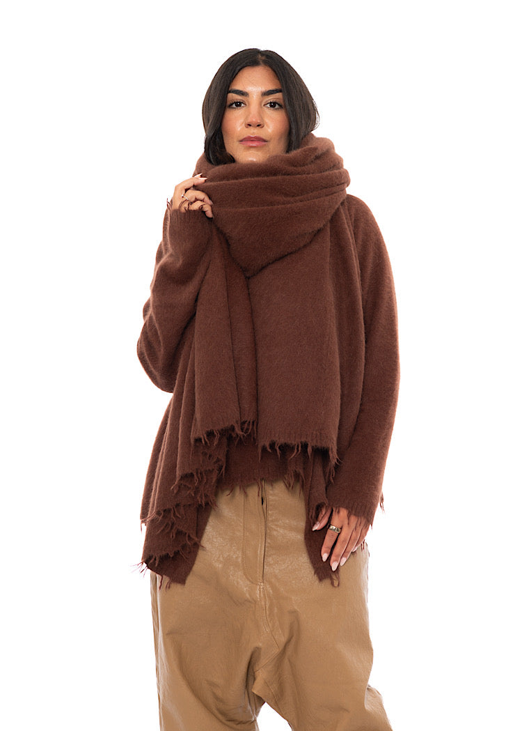 OVERSIZED FRAYED KNIT SCARF