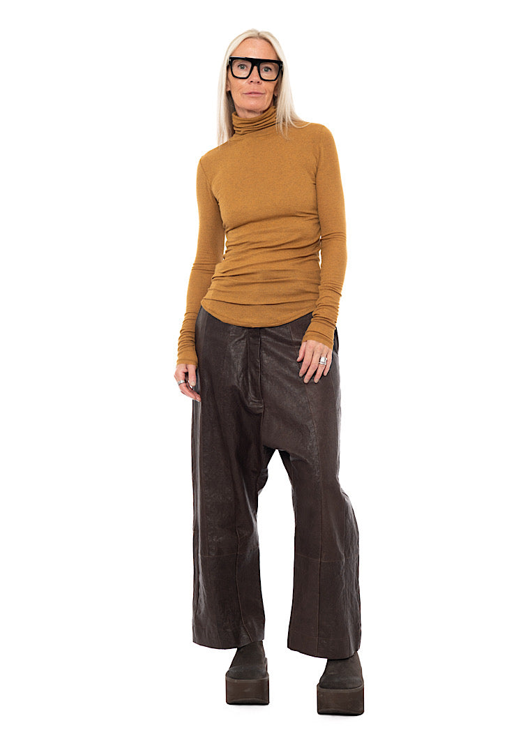 HIGH NECK LONG SLEEVE T-SHIRT