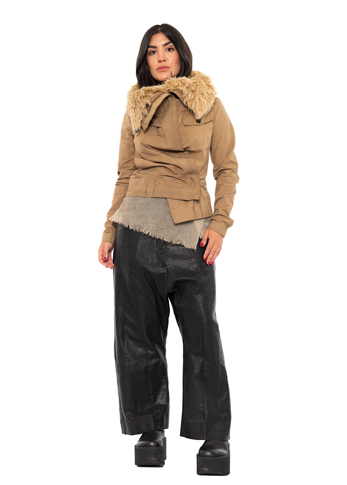 FITTED DETACHABLE FAUX FUR TRIMMED JACKET